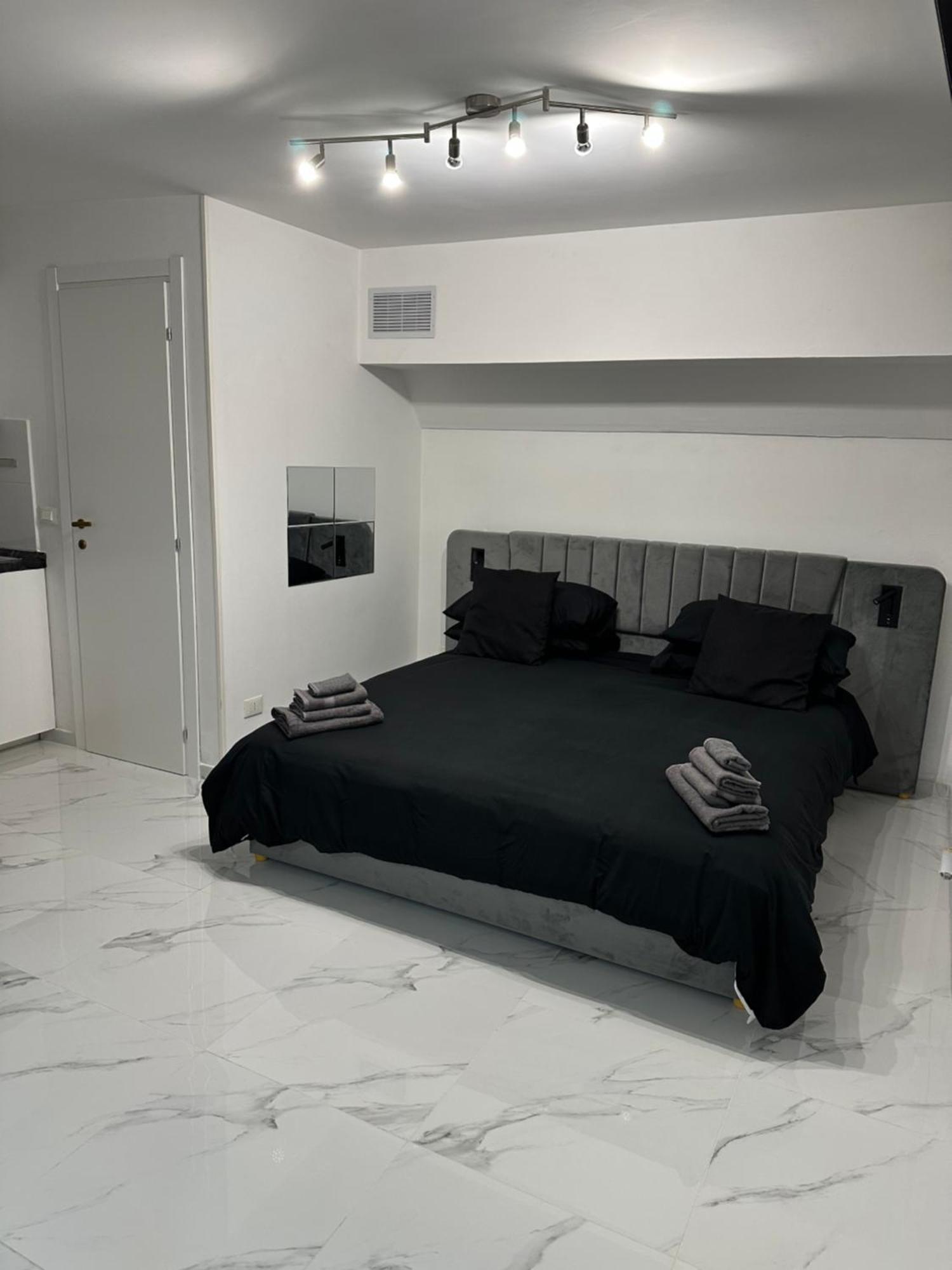 Imperial Suite Colosseum روما المظهر الخارجي الصورة